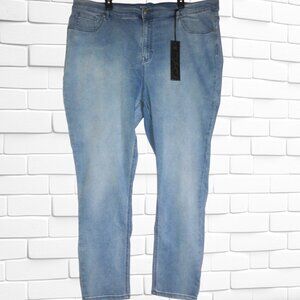 DG2 Diane Gilman 24WT Plus Size Blue Denim Stretch Jeans - NWT